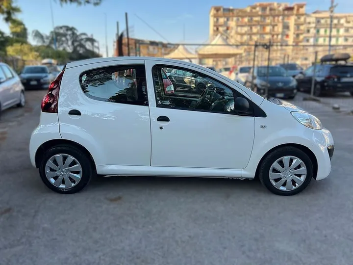 Peugeot 107
