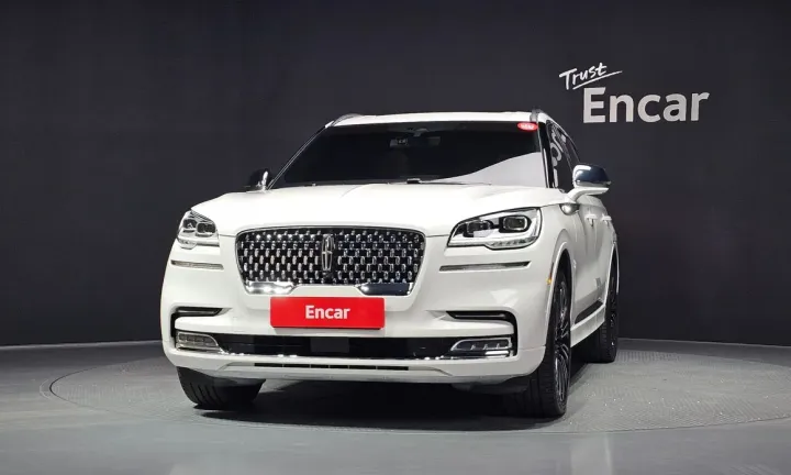 Lincoln Aviator