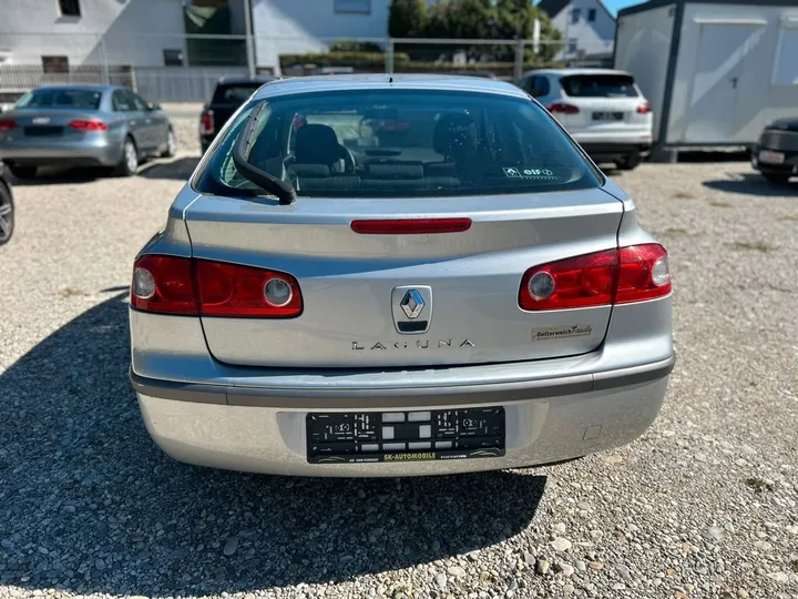 Renault Laguna