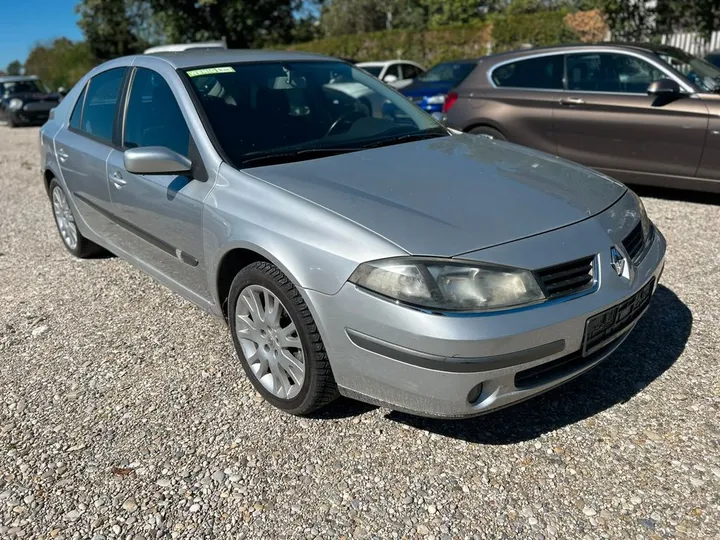 Renault Laguna