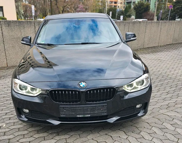 BMW 320