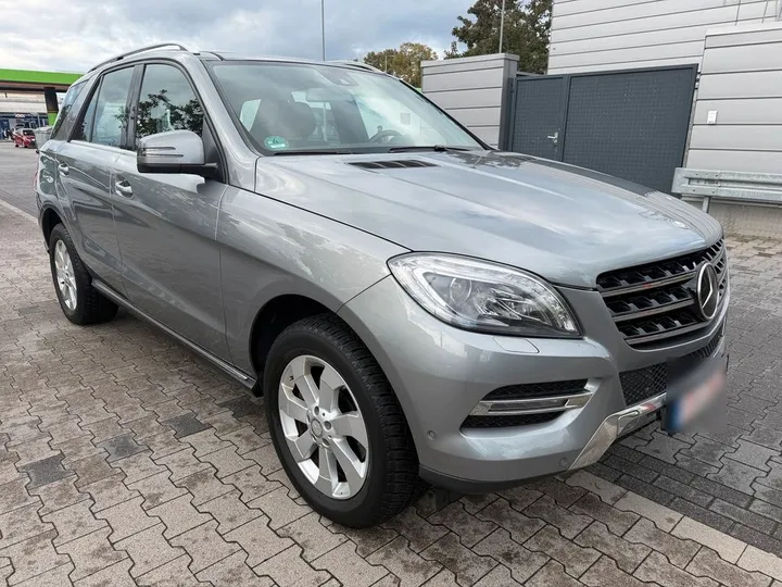 Mercedes-Benz ML 350