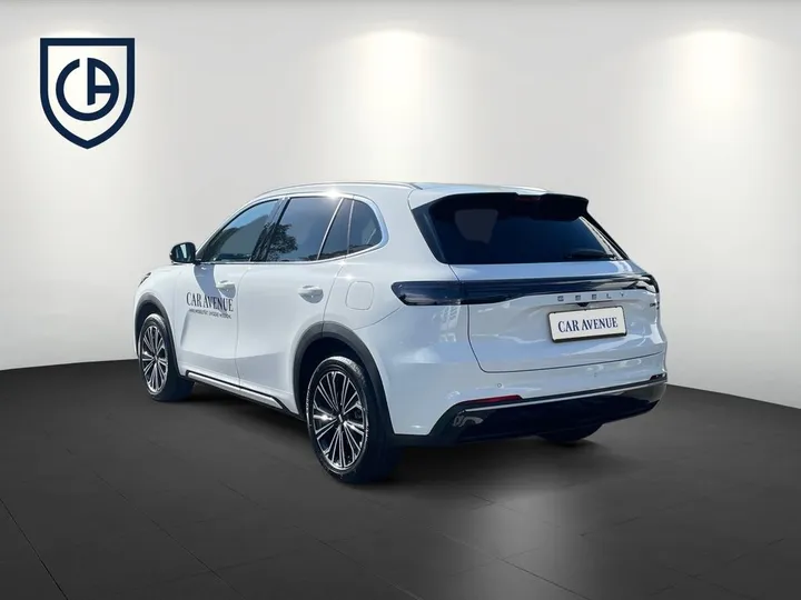 Geely Starray EM-i