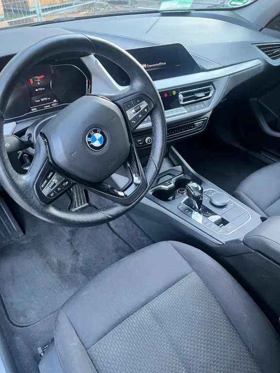 BMW 118