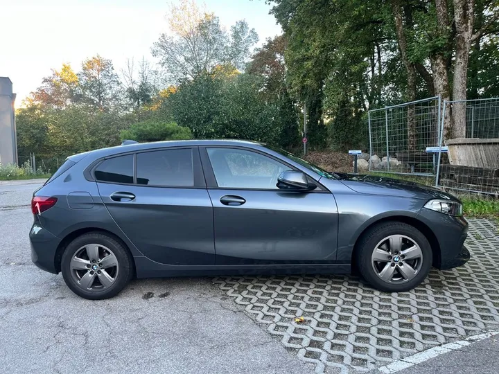 BMW 118