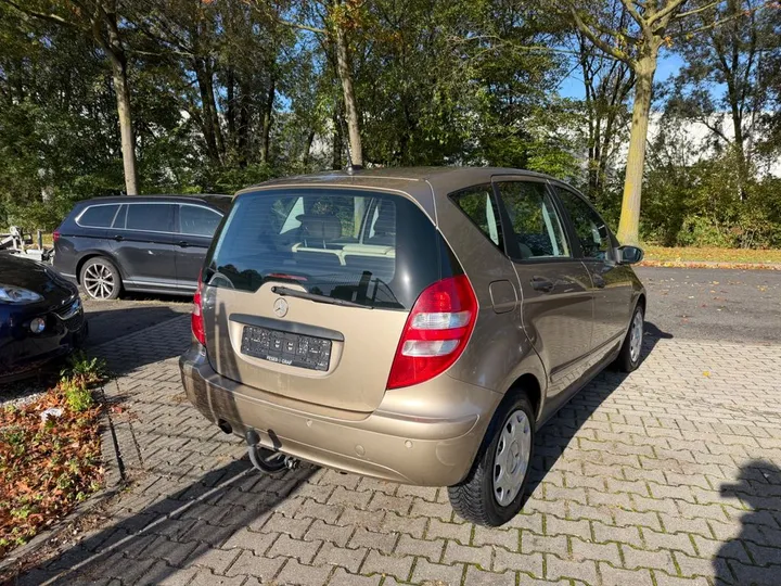 Mercedes-Benz A 170