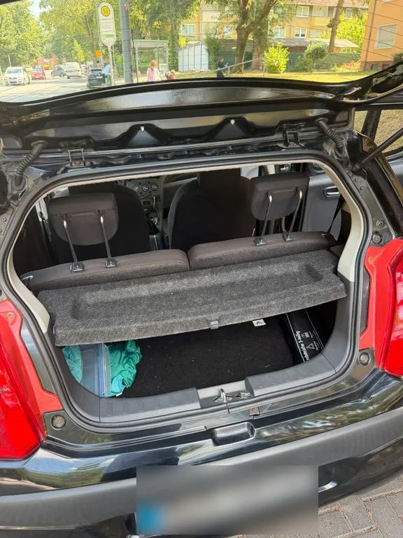Nissan Pixo