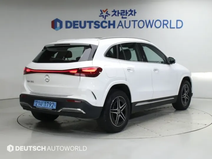 Mercedes-Benz EQA