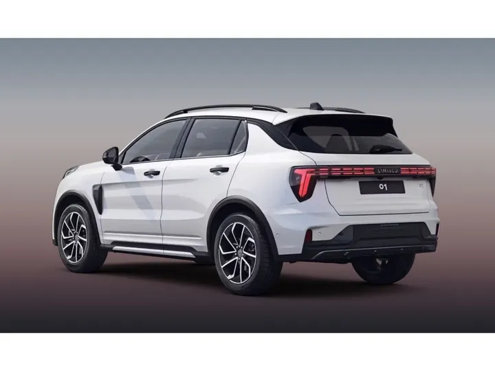 Lynk&Co 01
