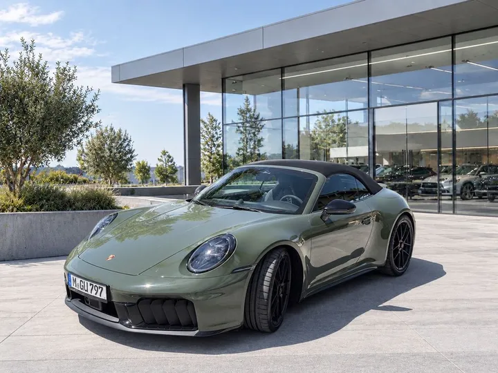 Porsche 992