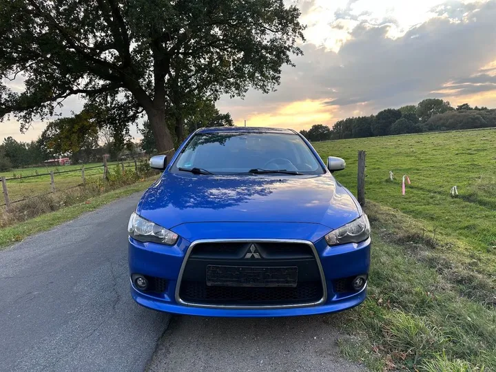 Mitsubishi Lancer