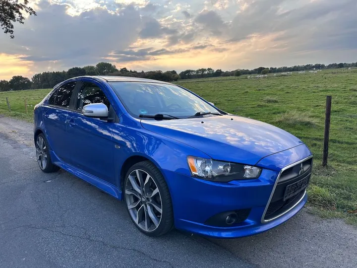 Mitsubishi Lancer