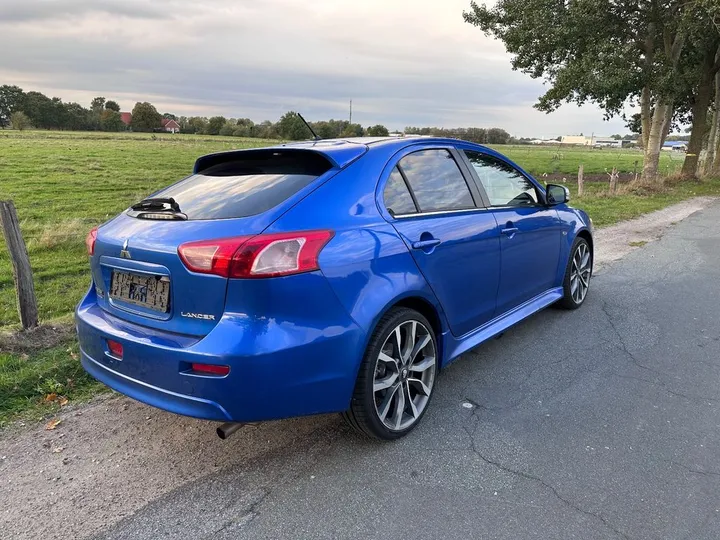 Mitsubishi Lancer