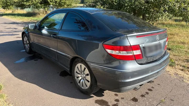 Mercedes-Benz CLC 180