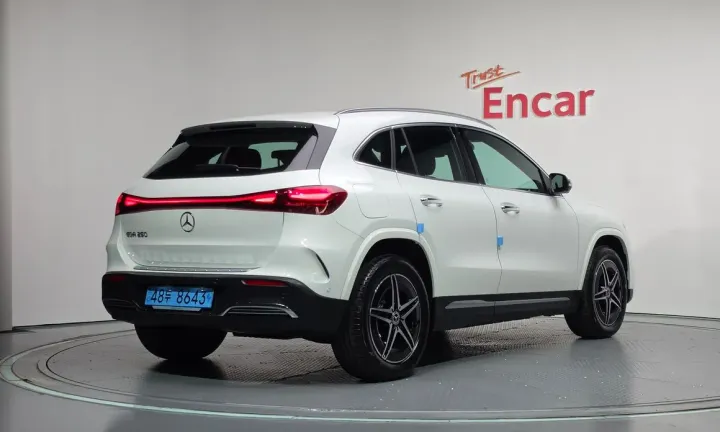 Mercedes-Benz EQA