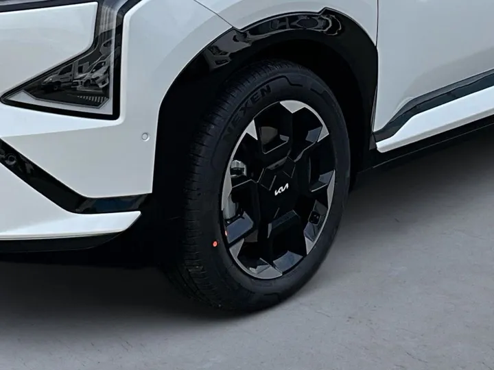 Kia EV5