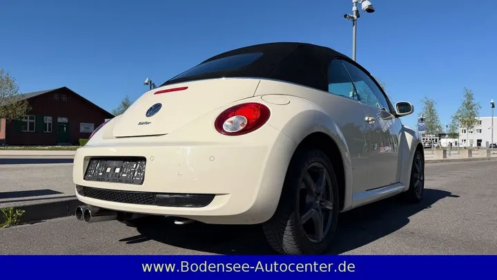 Volkswagen New Beetle