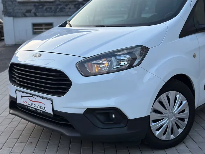 Ford Transit Courier
