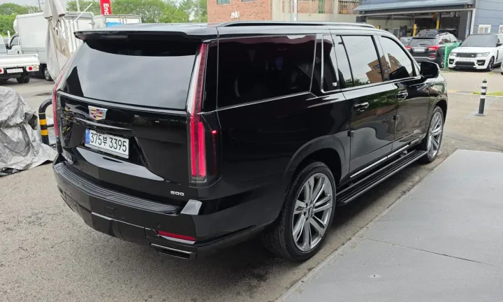 Cadillac Escalade