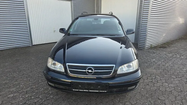Opel Omega