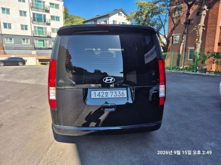 Hyundai Staria