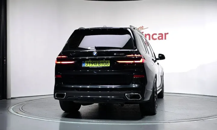 BMW X7