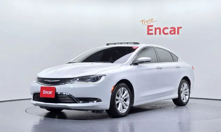 Chrysler 200