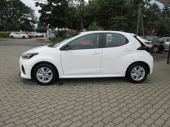 Mazda 2 Hybrid