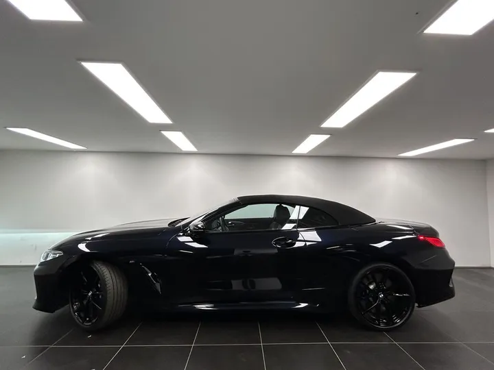 BMW M850