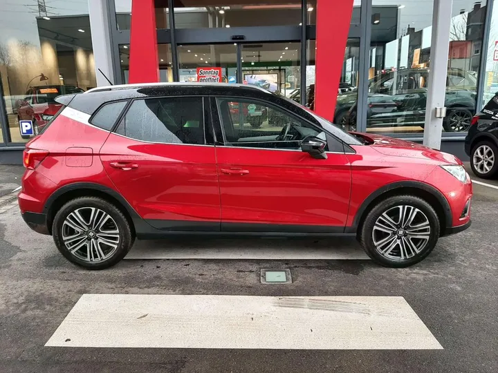 Seat Arona