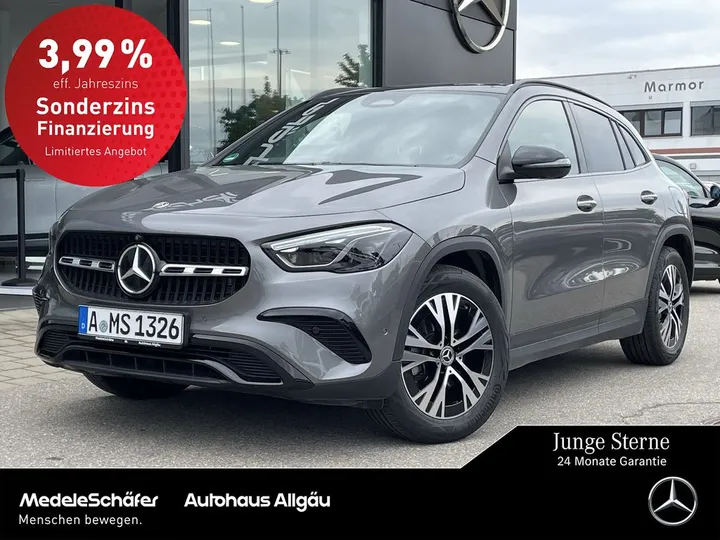 Mercedes-Benz GLA 200