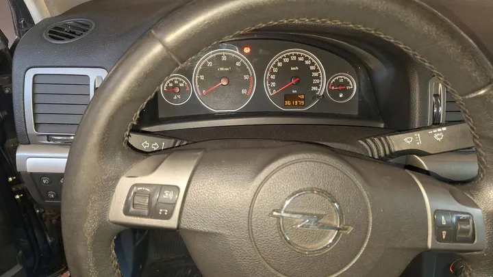 Opel Vectra