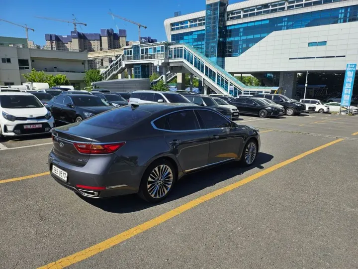 Kia K7