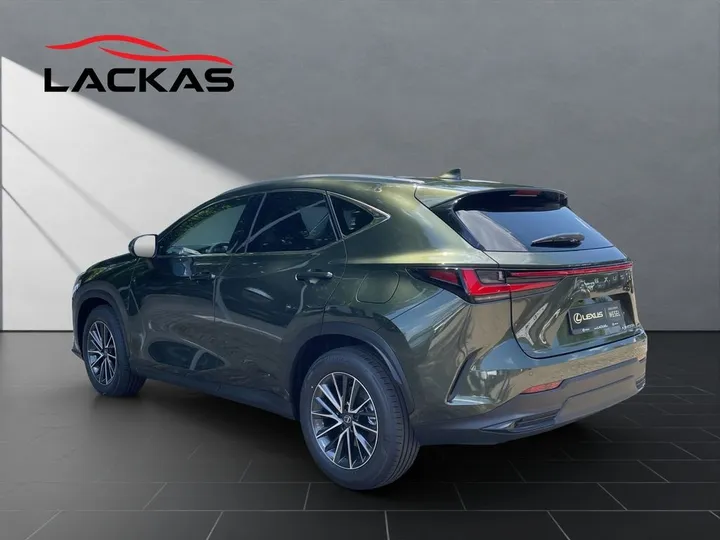 Lexus NX 450h