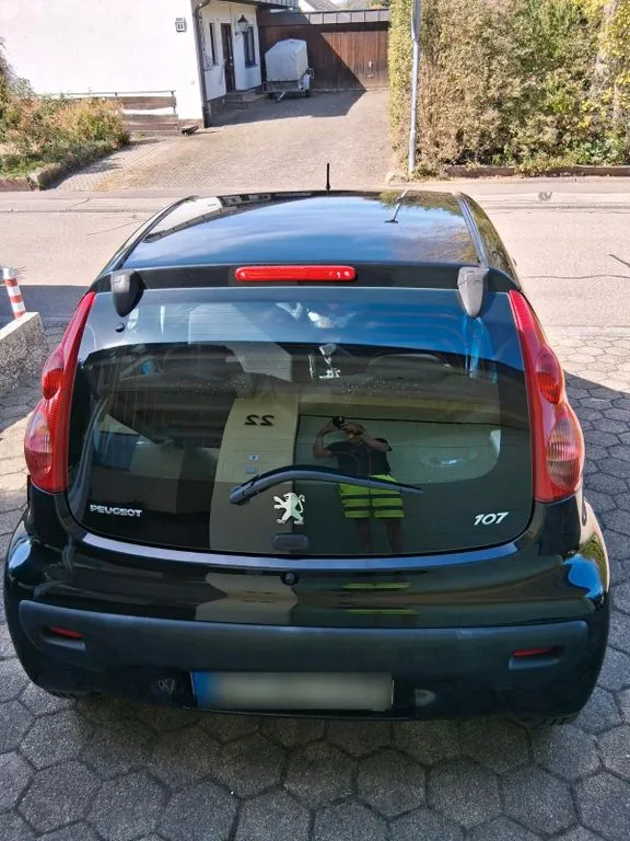 Peugeot 107