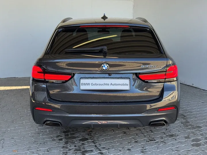 BMW 530