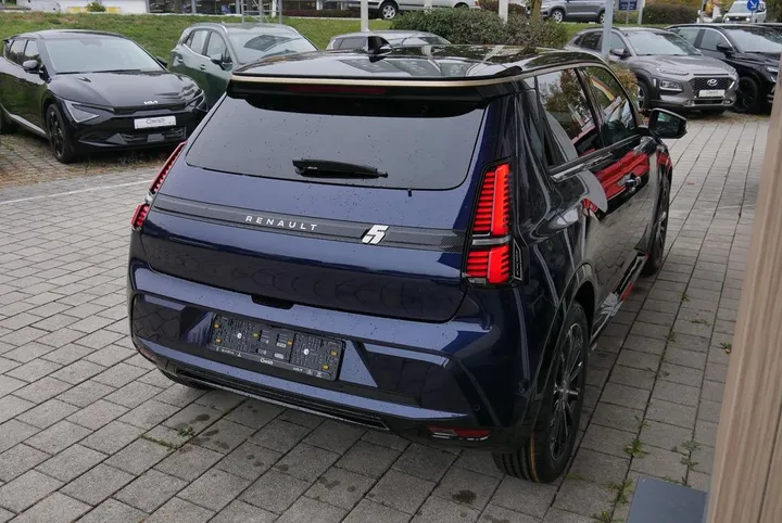Renault R 5