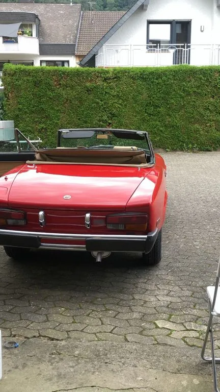 Fiat 124 Spider