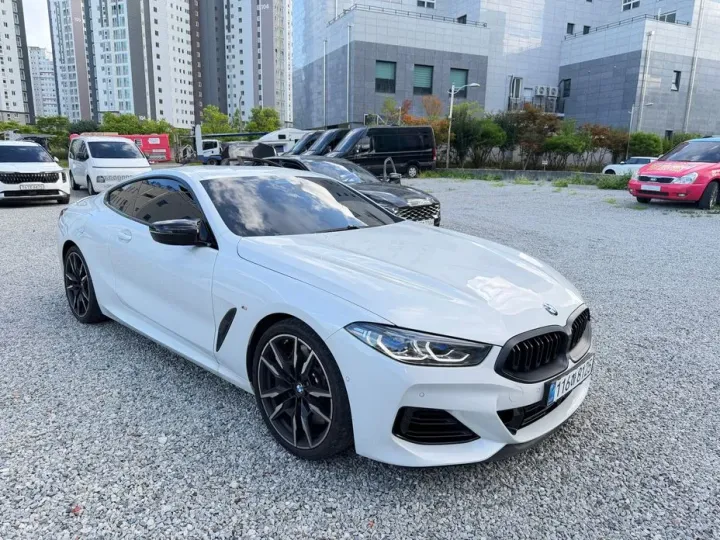 BMW 8-Series