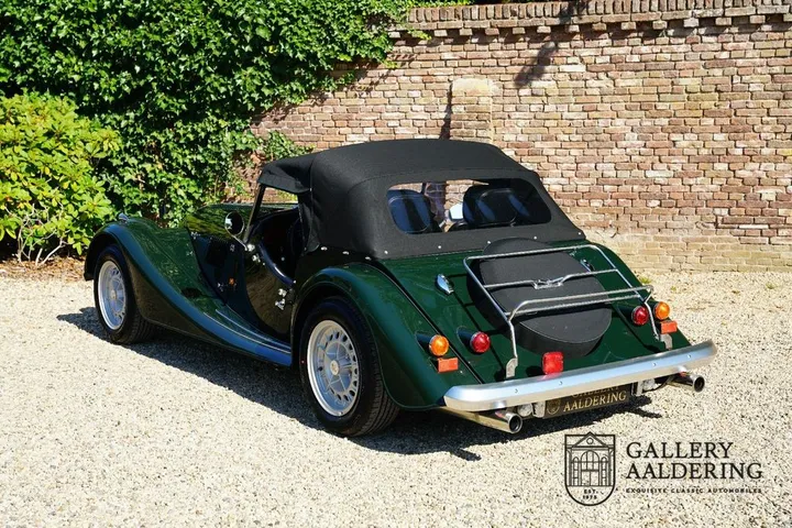 Morgan Plus 8
