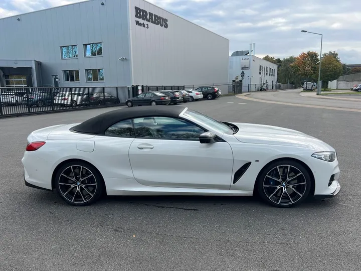 BMW 840