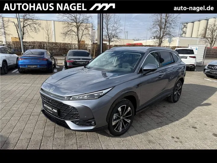 MG HS