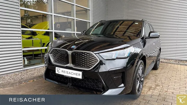 BMW iX2