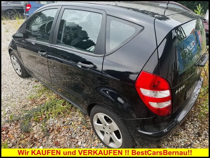 Mercedes-Benz A 200
