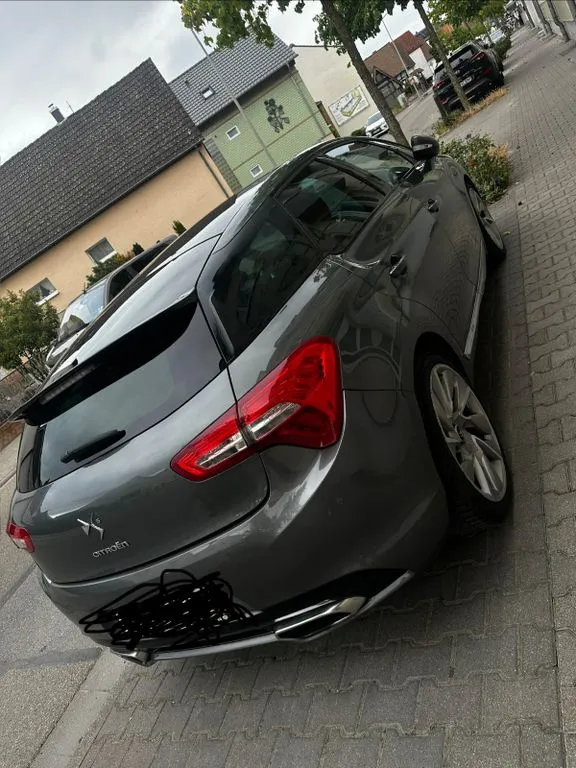 Citroën DS5