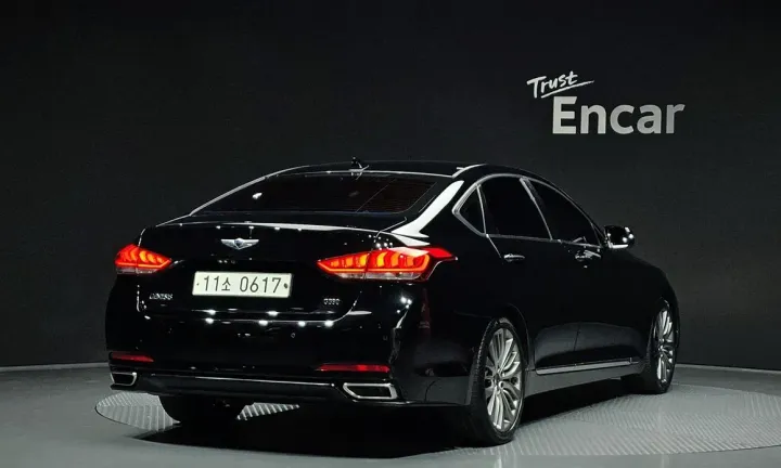 Hyundai Genesis