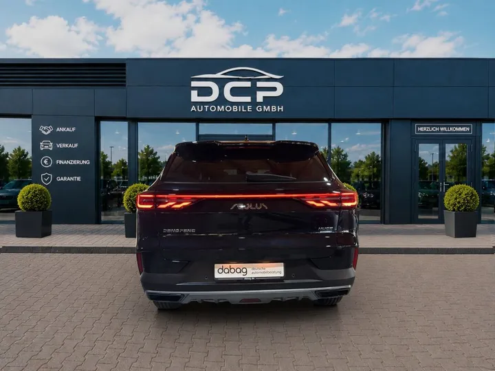 Dongfeng Huge