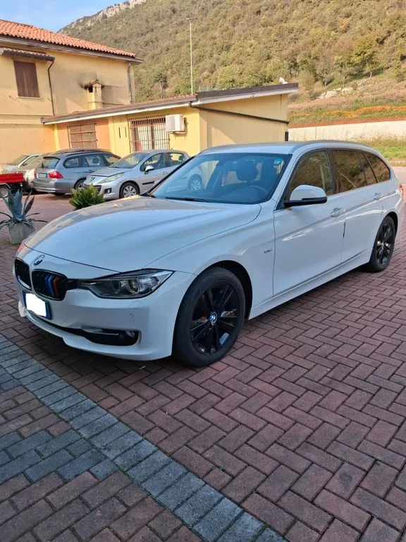 BMW 320
