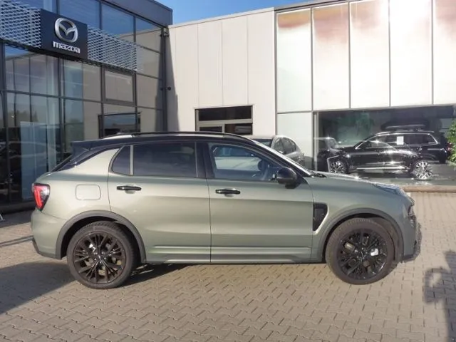 Lynk&Co 01