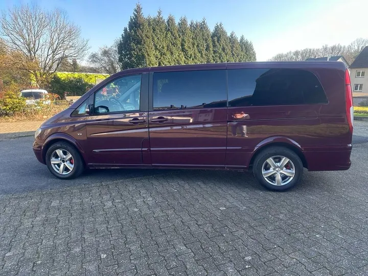 Mercedes-Benz Viano